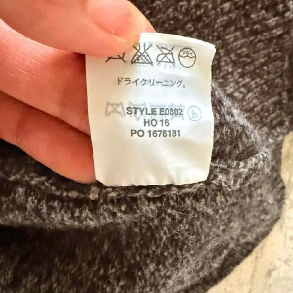 J.Crew Charcoal Gray Marled Knit V Neck Slim Fit Pullover Wool Sweater Top Sz S